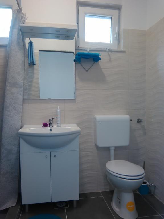 Apartment Julie 4 Риека Экстерьер фото